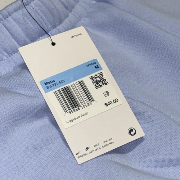 🔥🔥🔥Nike Blue Athletic Shorts with White Swoosh Size: Medium🔥🔥🔥 - Picture 5 of 8